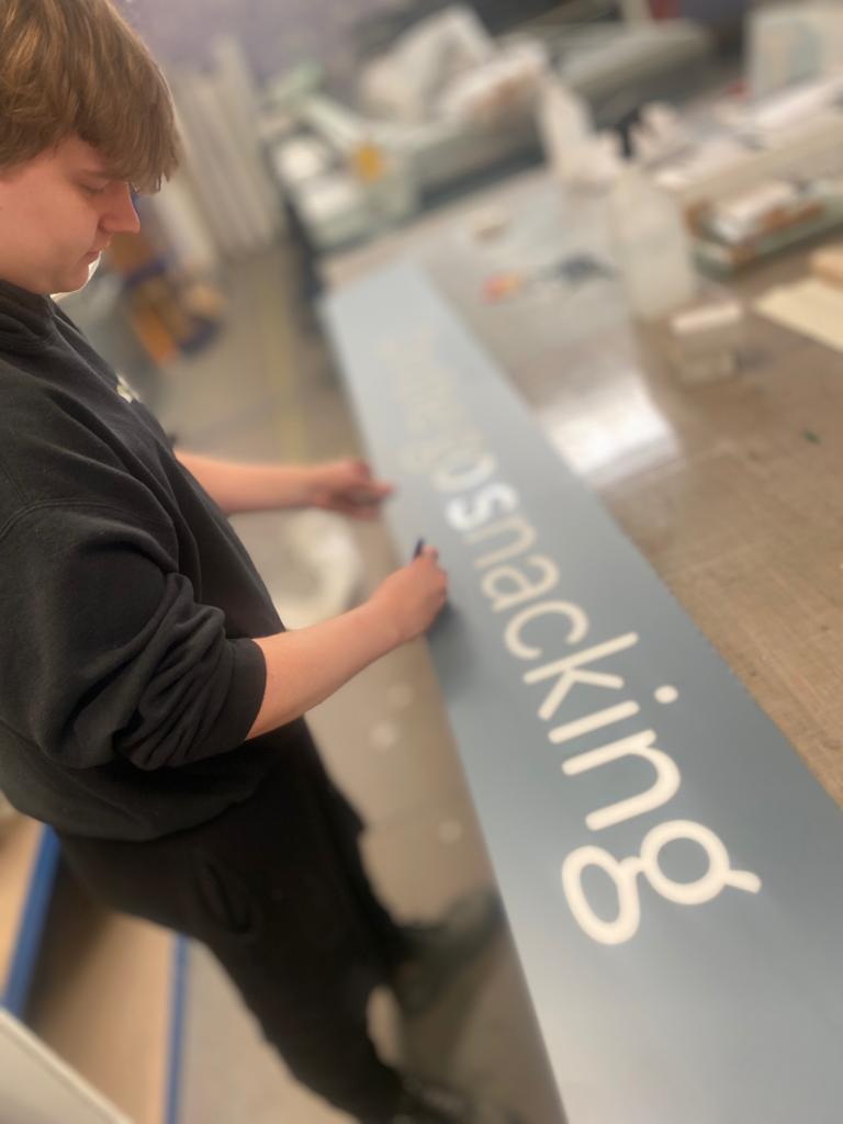 Digital Printer & Vinyl Applicator